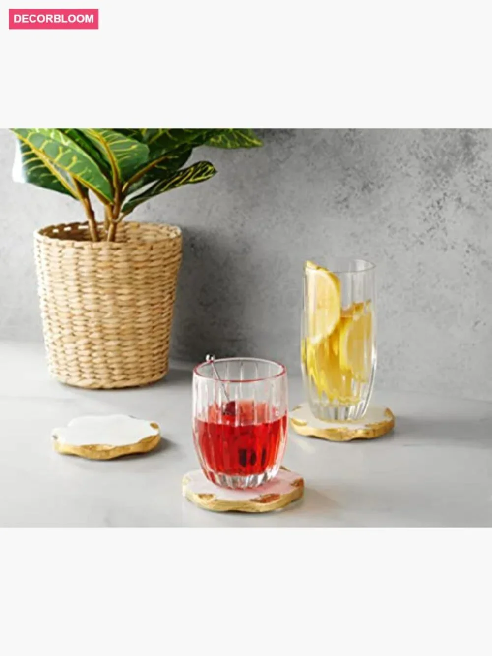 Set of 4 Round Marble Coasters with Gold Edge